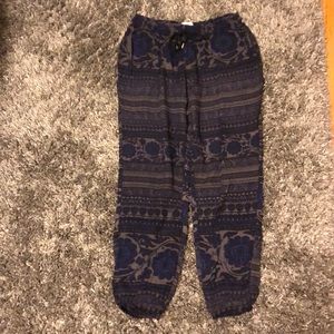 Patterned joggers